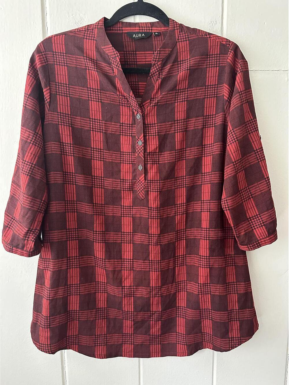 Aura Red Plaid Lightweight Roll Tab 3/4 Sleeve Blouse Size XL